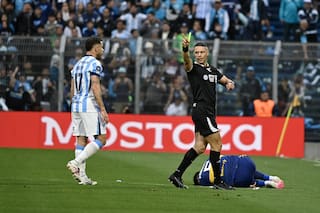 Cómo dirigió Andrés Gariano, el árbitro del caliente duelo entre Boca y Racing