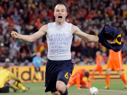 Andrés Iniesta dedicó su triunfo a Dani Jarque
