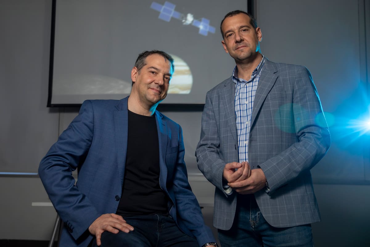 Andrés y Fernando Lasagni, dos gemelos argentinos ingenieros que investigan y desarrollan tecnologías e impresiones 3D con láser