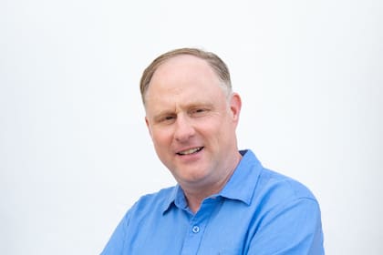 Andrew Grill: "Cuando las personas entienden cómo la IA les ayuda a tomar mejores decisiones, ahí empieza a generar valor. Sin cultura, la IA es solo código inteligente sin impacto significativo"