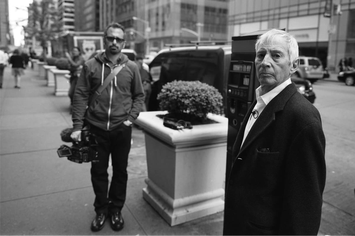 Andrew Jarecki y Robert Durst en The Jinx (El gafe) (2015)