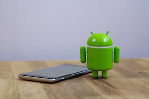 Android 12 implementará la "hibernación" de aplicaciones que hace mucho que no se usan, comprimiéndolas para ahorrar almacenamiento
