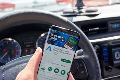 Android Auto se puede descargar desde Google Play Store