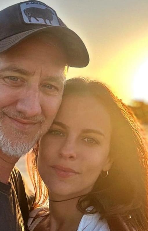 Andy Kusnetzoff y su pareja Florencia