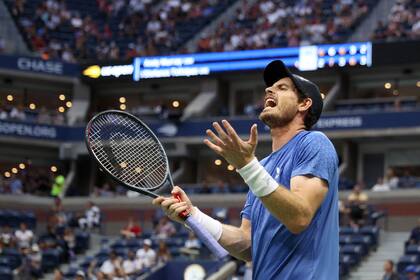 Andy Murray y su reacción contra Stefanos Tsitsipas, durante el partido que jugaron por la primera ronda de singles del US Open