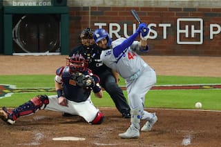 Pages conecta sencillo clave en el 7mo, Dodgers vencen 4-1 a Bravos y van por otro banderín de liga