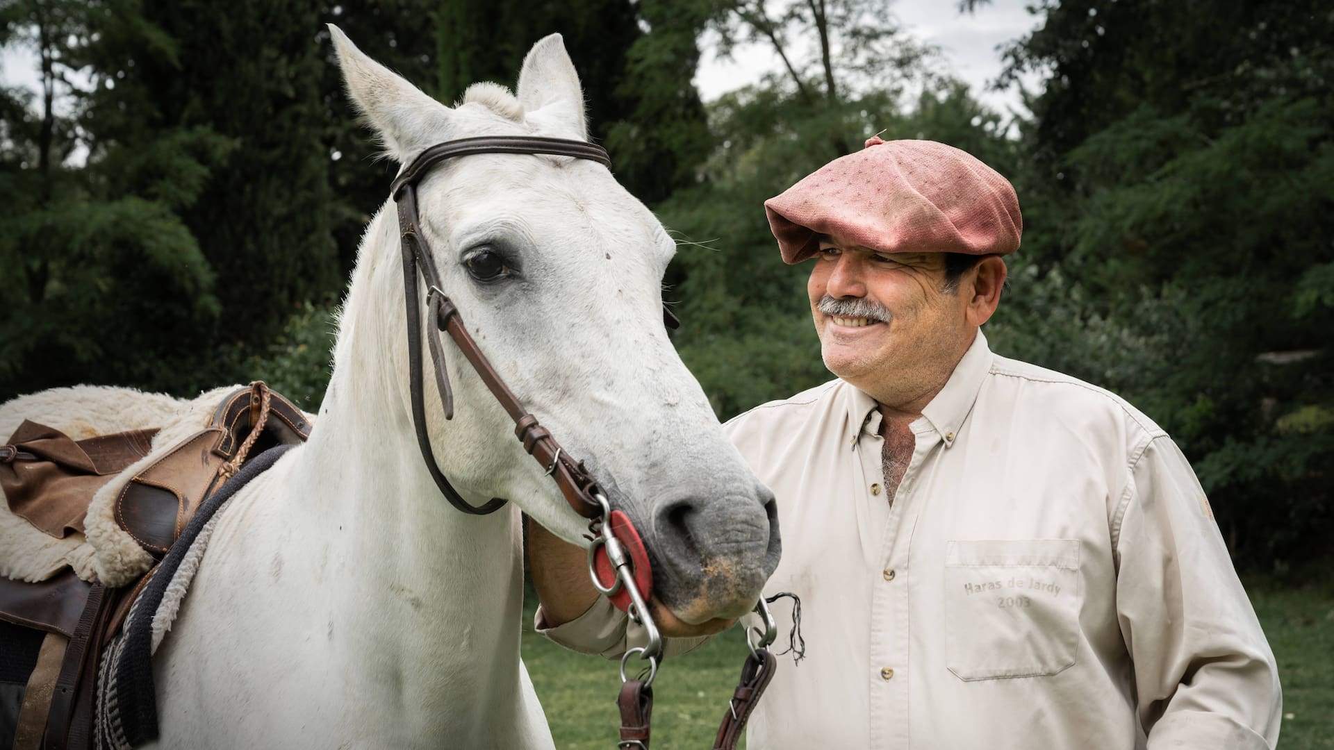 Andy Pavlovsky es un apasionado de los caballos árabes.