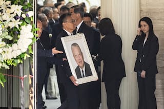 Funeral de Estado en Hong Kong honra a Tung Chee-hwa, primer líder poscolonial de la ciudad