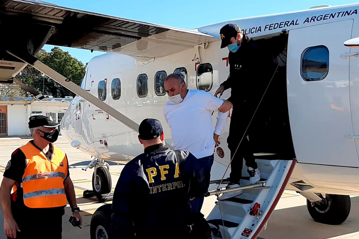 Ángel Cabrera llega a Córdoba, donde cumple su prisión preventiva a la espera del juicio.
