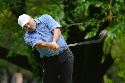 Angel Cabrera y su golpe con el drive