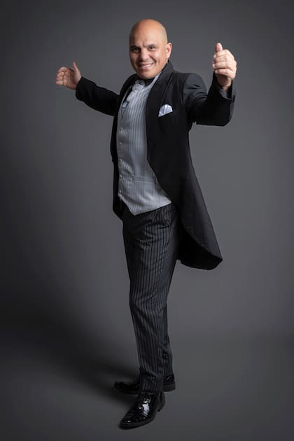 Angel Carabajal, productor, bailarín y coreógrafo