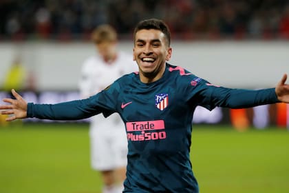 Angel Correa abrió el marcador en la goleada 5-1 de Atlético Madrid