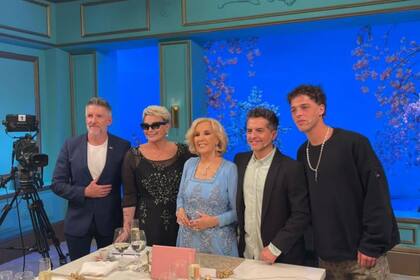 Ángel de Brito brindó detalles exclusivos de la mesaza de este sábado con Mirtha Legrand (Foto: X/@elejercitodelam)