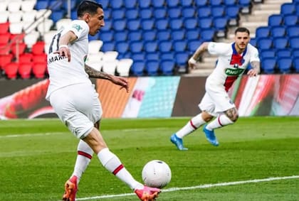 Ángel Di María hizo de la rabona una marca registrada. Acá en su paso por el PSG francés