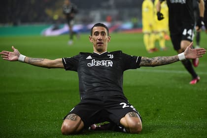 Ángel Di María regresa a Portugal, donde comenzó su periplo europeo