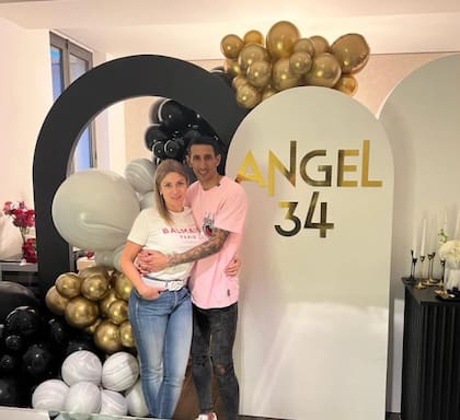 Ángel Di María y su esposa, Jorgelina Cardoso