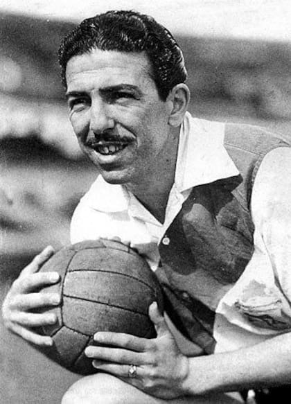 Ángel Labruna y la pelota, un romance único