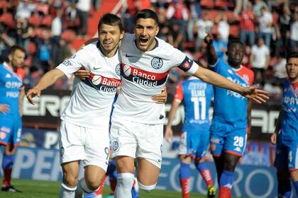 Ángel Romero celebra su gol ante Unión