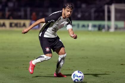 Ángel Romero, de 33 años, estaría a un paso de llegar a Boca. (Photo by Ranier Moura/Sports Press Photo/Getty Images)