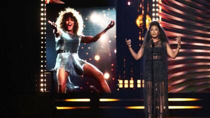Angela Bassett, que interpretó a Tina en el cine, habló de ella cuando entró al Salón de la Fama del Rock and Roll en 2021