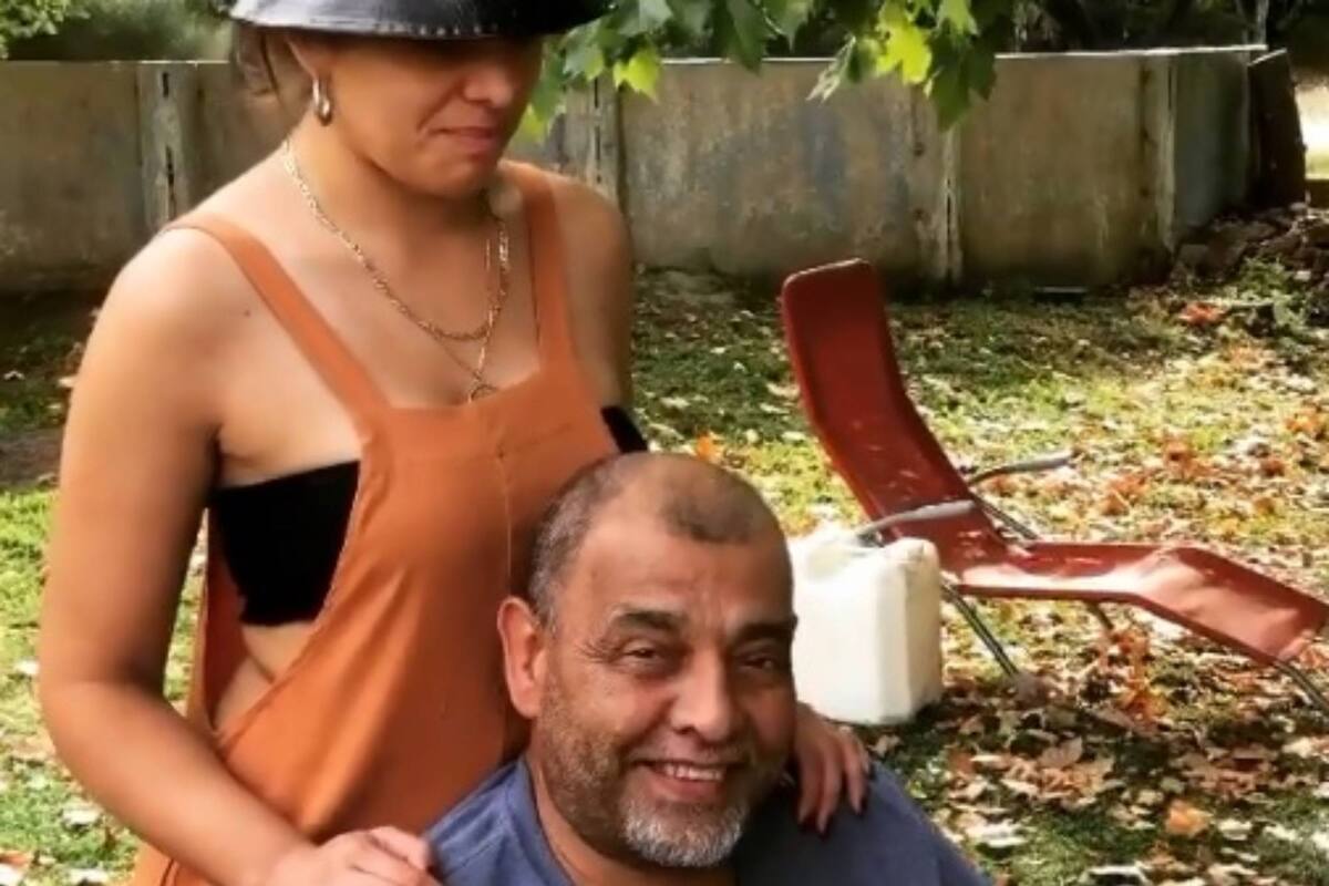 Ángela Leiva recordó a su padre en las redes sociales con un emotivo video en el que se abrazan antes de un show.