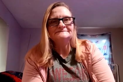 Angela Lipps dice que estuvo presa casi seis meses porque una IA la consideró muy parecida a una estafadora