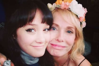 Ángela Torres y Gloria Carrá