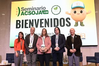 La bandera de largada que, según la Mesa de Enlace, aguarda el campo