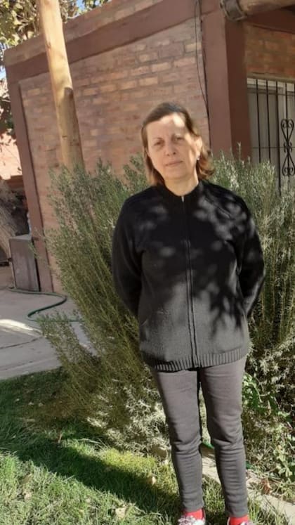 Angelica Sanchez quedó varada en Rodeo, San Juan. Necesita volver a su casa para poder cobrar la jubiliación de su madre