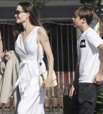 Angelina Jolie y su hijo Knox