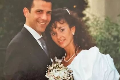 Ángelo Farina nunca se separó de su esposa Miriam Visintin, que estuvo en coma durante 31 años y murió el jueves pasado