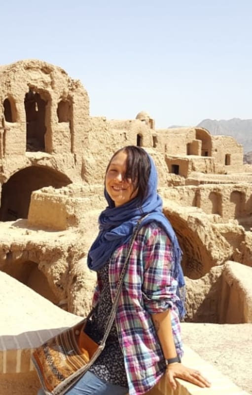 Angie D'Errico hace 10 años que dejó la Argentina para cumplir el sueño de viajar por el mundo. Entre esos viajes hizo un recorrido de dos meses por buena parte de Irán, como el pueblito de Kharanak, que la marcó para siempre