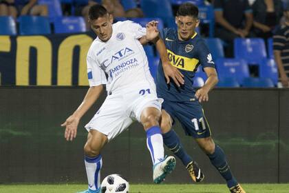 Angileri le marcó un gol a Boca en el verano pasado con la camiseta de Godoy Cruz