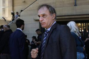 Reapareció Aníbal Ibarra con un tuit contra Milei y acusó al Gobierno de “comprar votos” para Ley Bases
