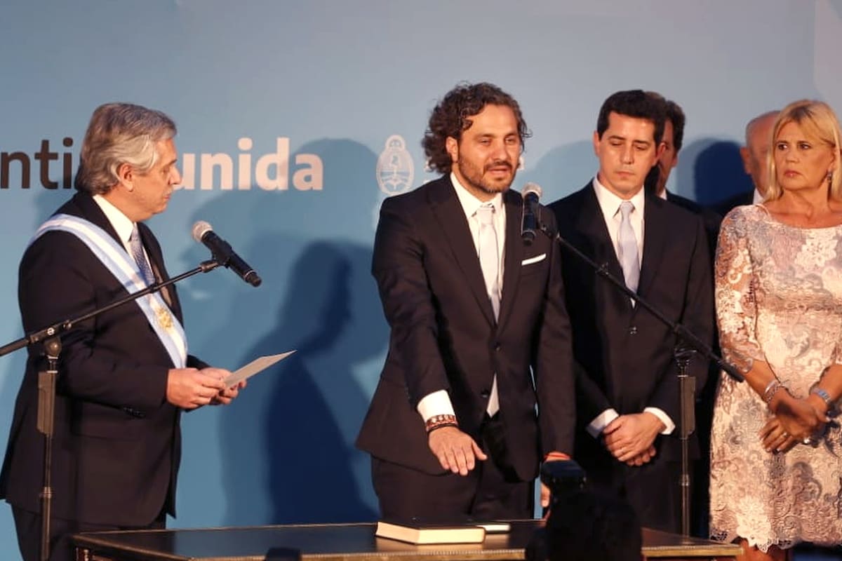 Aníbal Fernández, el exjefe de gabinete de Cristina Kirchner que hoy ejerce como abogado, estaba acompañado por uno de sus clientes, el dueño de Oil Combustibles