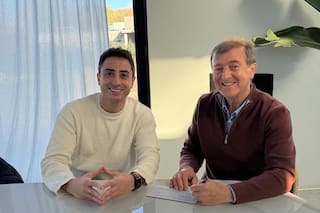 Los libertarios se rearman y suman a sus filas a un dirigente clave de Pro