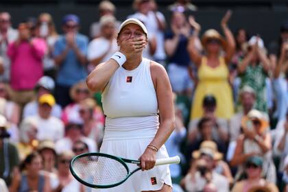 Anisimova sorprende a Sabalenka en Wimbledon y llega a su primera final de Grand Slam