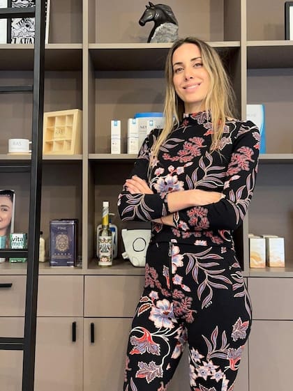 Anita en su centro de bienestar integral