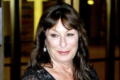 Anjelica Huston