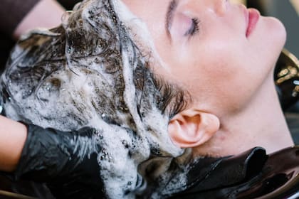 Anmat prohibió la comercialización de determinados productos para el pelo por falta de registro sanitario