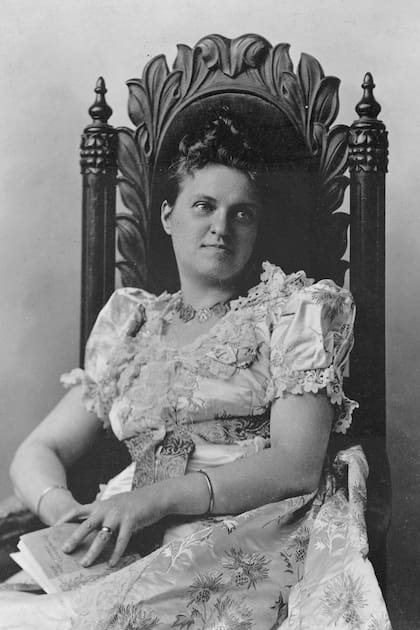 Anna Katharine Green fue una poeta y novelista estadounidense, considerada una de las primeras escritoras de ficción policial en su país