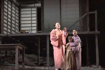 Anna Sohn como Cio Cio San en Madama Butterfly, en el Teatro Colón