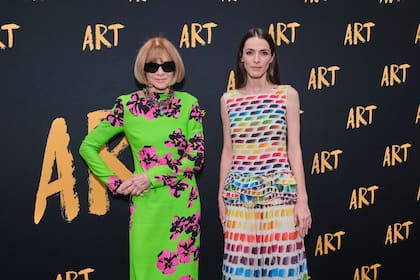 Anna Wintour y su hija, Bee Shaffer, en el estreno de Art en Broadway