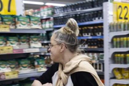 La mujer que atacó a un fotógrafo dice haber trabajado en el Schestakow - Image 2