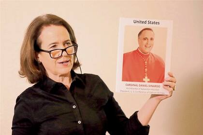 Anne Barrett Doyle, de la ONG Bishop Accountability, denunció ayer al jefe de EE.UU.