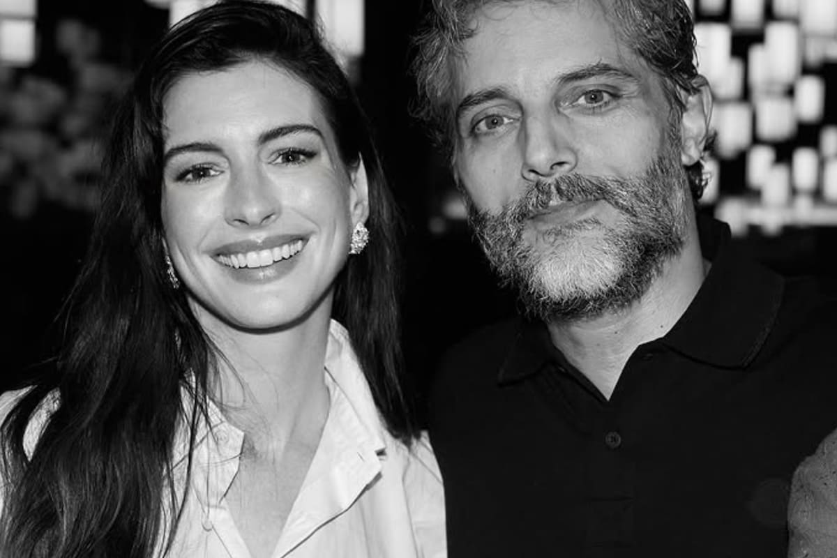 Anne Hathaway y Joaquín Furriel trabajan para una reconocida marca internacional (Foto: Instagram/@annehathaway)