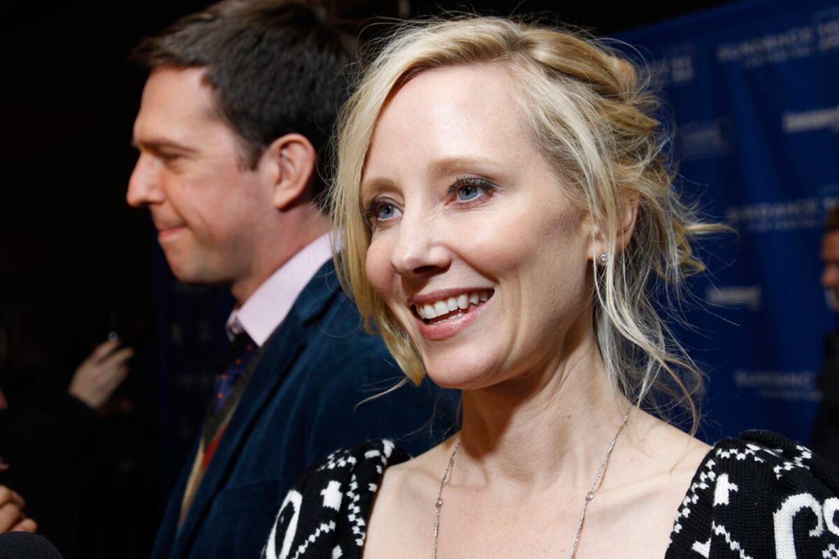 Anne Heche promocionando el fim Cedar Rapids, ¿alguien se acuerda de ella?