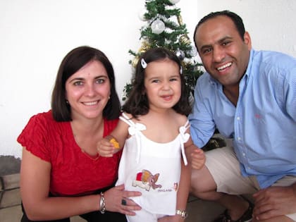 Anne, Labid y su hija Eva, hace más de una década.