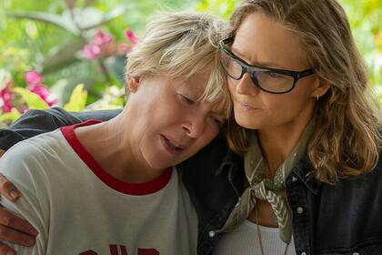 Annette Bening - Nyad