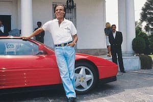 La Ferrari del presidente que jamás tuvo chapa patente y otras historias de viveza criolla